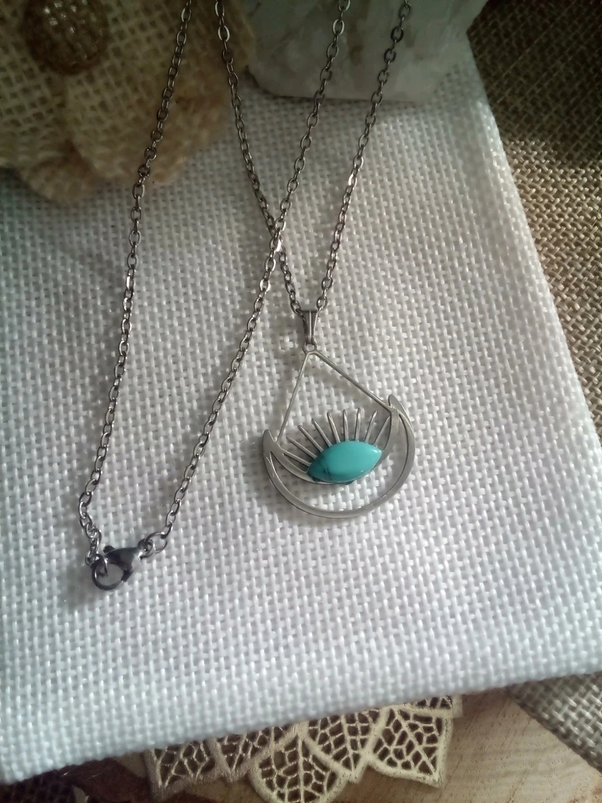 Collier oeil et pierre 🩵.
